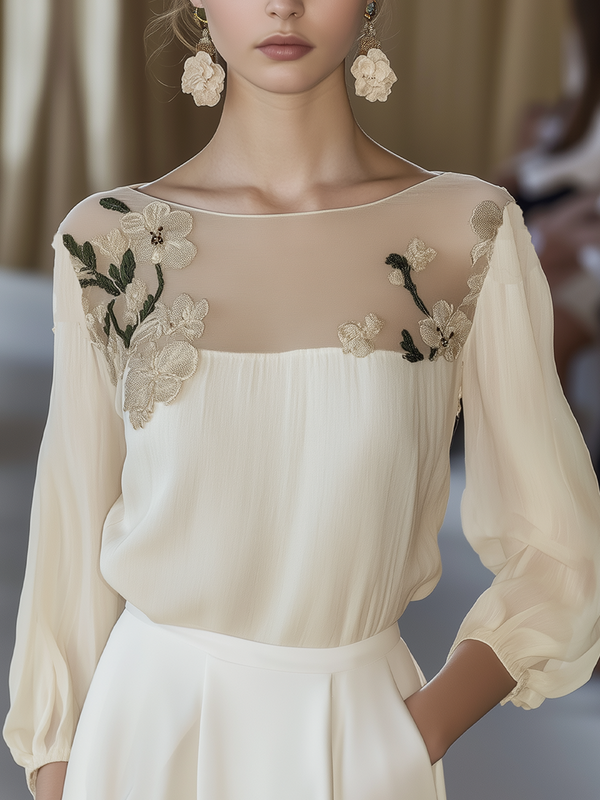 Chemise beige à broderie florale élégante