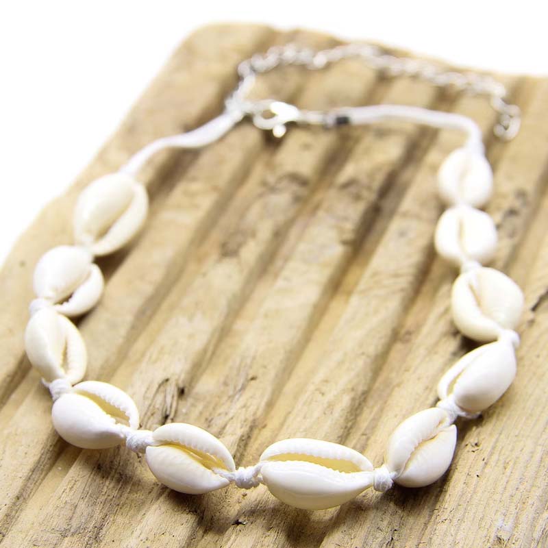 LS | Collier ras-de-cou en coquillages côtier pour femme